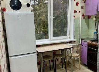 Сдам 2-ком. квартиру, 46 м2, Татарстан, улица Тукая, 39