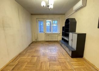 Продам трехкомнатную квартиру, 53 м2, Брянск, улица 3-го Интернационала, 25, Бежицкий район