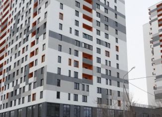 Трехкомнатная квартира на продажу, 82 м2, Тюмень, Центральный округ, улица Менжинского, 60