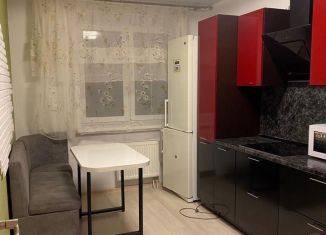 Сдам 1-ком. квартиру, 35 м2, Череповец, улица Командарма Белова, 46Б