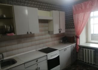 Сдача в аренду 3-ком. квартиры, 63 м2, Лесосибирск, улица Энтузиастов, 22