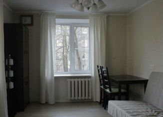 Сдается 2-ком. квартира, 41 м2, Санкт-Петербург, улица Беринга, 26к3, метро Василеостровская