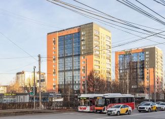 Продам 3-ком. квартиру, 55.8 м2, Пермь, Индустриальный район, шоссе Космонавтов, 112