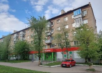 Продам трехкомнатную квартиру, 45 м2, Оренбург, проспект Гагарина, 10А, Ленинский район