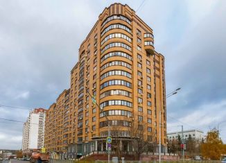 Продается 3-комнатная квартира, 130.8 м2, Дзержинский, Лесная улица, 21