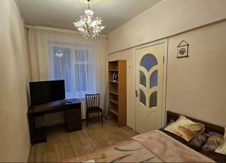 Аренда двухкомнатной квартиры, 45 м2, Москва, бульвар Генерала Карбышева, 6к1, метро Народное Ополчение