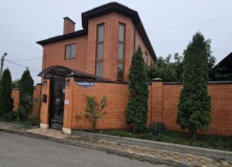 Сдается дом, 280 м2, Ставропольский край, улица Маршала Бабаджаняна