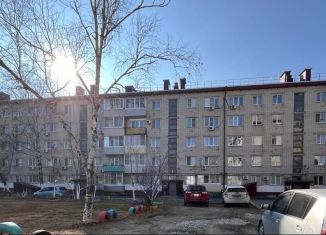 Продажа 2-ком. квартиры, 46.7 м2, Еврейская АО, Вокзальная улица, 19