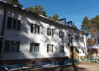 Продам 2-комнатную квартиру, 40 м2, село Чикча, улица Гагарина, 13