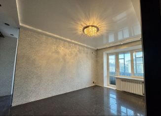 Продается 2-ком. квартира, 41 м2, Липецк, Коммунистическая улица, 16