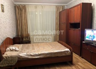 Продаю 1-ком. квартиру, 32 м2, Казань, Гвардейская улица, 50, Советский район