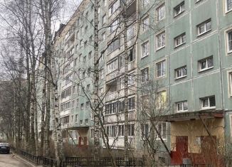 Продам 3-ком. квартиру, 58 м2, Санкт-Петербург, улица Асафьева, 2к1, Выборгский район