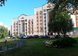 Продается трехкомнатная квартира, 75.1 м2, Казань, улица Хайдара Бигичева, 30