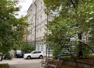 3-ком. квартира в аренду, 140 м2, Москва, Петровский переулок, 5с3, метро Пушкинская