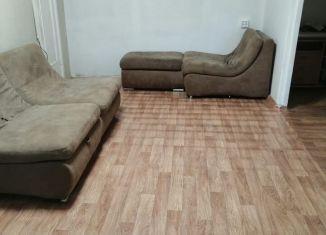 Сдается двухкомнатная квартира, 45 м2, Королёв, улица Карла Маркса, 1