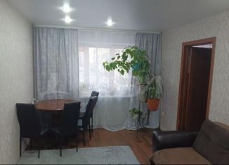 Продам 2-ком. квартиру, 45 м2, Тюмень, улица Парфёнова, 28, Ленинский округ