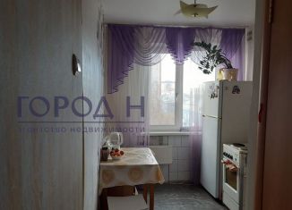 Продам двухкомнатную квартиру, 44.3 м2, Новосибирск, Учительская улица, 8, метро Золотая Нива