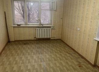 Продам однокомнатную квартиру, 30 м2, Миасс, улица Романенко, 99