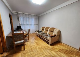 Продам 3-ком. квартиру, 50 м2, Пятигорск, Московская улица, 88к1