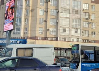 Сдам в аренду машиноместо, 13 м2, Омск, проспект Мира, 46