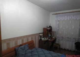 Продается 3-комнатная квартира, 63 м2, Ломоносов, Владимирская улица, 30