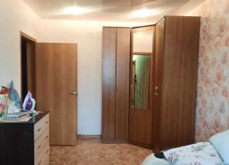 Продам 2-комнатную квартиру, 56 м2, поселок городского типа Инской, улица Ильича, 47