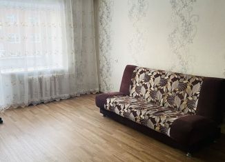 Сдается в аренду 1-комнатная квартира, 35 м2, Лесосибирск, Привокзальная улица, 77