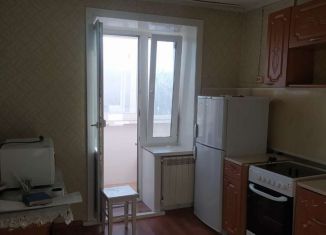 Продаю двухкомнатную квартиру, 52 м2, Белогорск, улица 50 лет Комсомола, 129