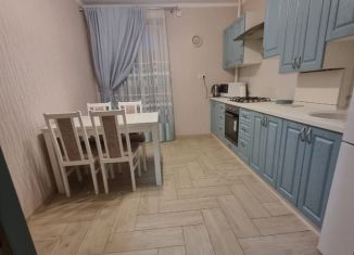 Продажа 2-комнатной квартиры, 73 м2, Калининград, улица Генерала Челнокова, 60, ЖК Олимпийский