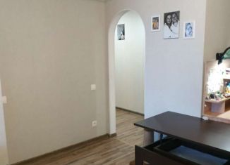 Продаю 1-ком. квартиру, 31 м2, город Семилуки, улица Гагарина, 38