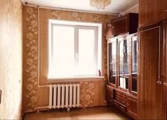 Продажа четырехкомнатной квартиры, 60 м2, Бузулук, улица Маршала Егорова, 36