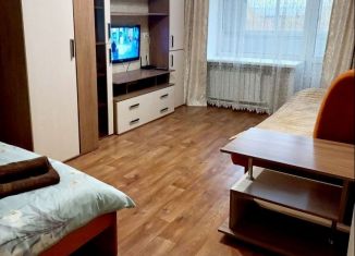 Однокомнатная квартира в аренду, 32 м2, Междуреченск, проспект 50 лет Комсомола, 58