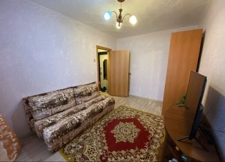 Однокомнатная квартира на продажу, 30 м2, Тюменская область, микрорайон 7А, 18