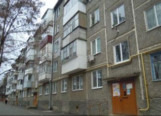 Продается трехкомнатная квартира, 56.6 м2, Орёл, улица Цветаева, 44, Советский район