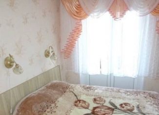 Сдается в аренду 2-комнатная квартира, 44 м2, посёлок городского типа Янтарный, Советская улица, 112