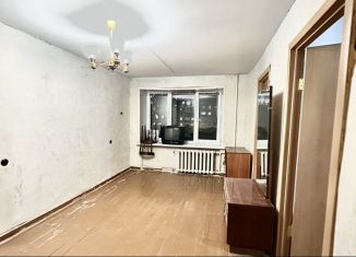 4-комнатная квартира на продажу, 60 м2, Менделеевск, улица Бурмистрова, 11