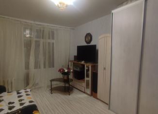 Продается двухкомнатная квартира, 58 м2, Свердловская область, проспект Строителей, 8