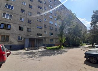 Продажа 2-комнатной квартиры, 42.5 м2, Екатеринбург, Инженерная улица, 43, Чкаловский район