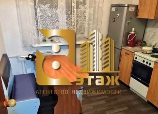 Продам 3-комнатную квартиру, 64.8 м2, Белогорск, улица 50 лет Комсомола, 123А