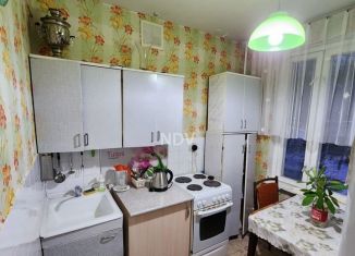 Продаю 4-комнатную квартиру, 63 м2, Москва, улица Бестужевых, 10, район Отрадное