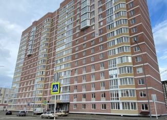 Продается двухкомнатная квартира, 57 м2, Карачаево-Черкесия, улица Свободы, 62П