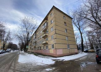 Продается двухкомнатная квартира, 38 м2, Дмитров, Комсомольская улица, 31