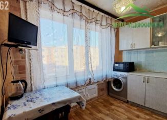Двухкомнатная квартира на продажу, 50.6 м2, Магадан, улица Попова, 3к3