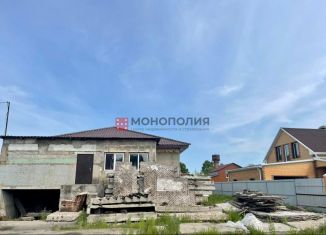 Продам дом, 305.1 м2, Белогорск, Сиреневая улица, 10