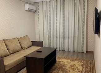 Сдам 1-ком. квартиру, 40 м2, Каспийск, проспект Акулиничева, 12