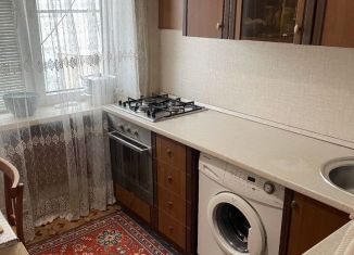 Продам 1-ком. квартиру, 30 м2, Махачкала, улица Нигматулы Магомедова, 81к1