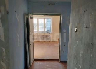 Продается 2-ком. квартира, 52 м2, село Ярково, улица Ленина, 85