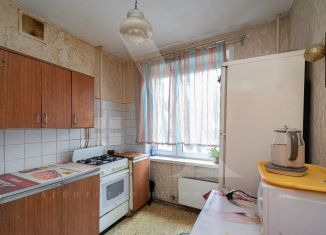 Продажа 4-комнатной квартиры, 63.5 м2, Москва, улица 50 лет Октября, 27, ЗАО