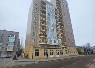 Продаю 2-ком. квартиру, 62 м2, Астраханская область, улица Кольцова, 7