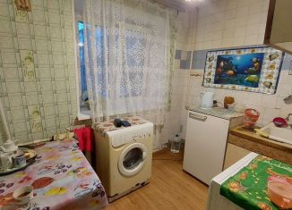 Продается трехкомнатная квартира, 52.3 м2, Нижний Тагил, улица Фрунзе, 30